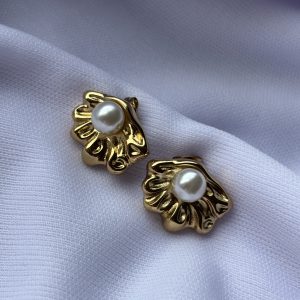 Oyster Earrings