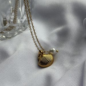Conch Necklace